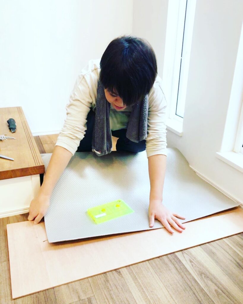 ロボフロアーカット中
